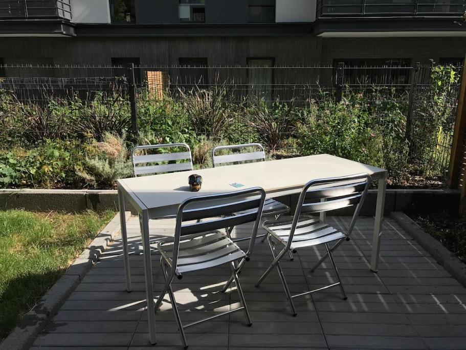 New Lux Smart 69m2,terrasse, Modern, Metro 13 Apartment *